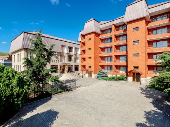Отель Медведь Resort