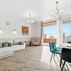 Шестиместный (Две спальни №24 с видом на море), Апартаменты Фамилия делюкс