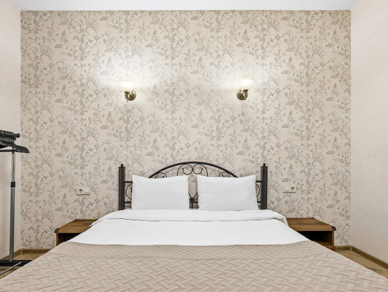 Шестиместный (Две спальни №24 с видом на море), Апартаменты Фамилия делюкс