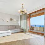 Шестиместный (Две спальни №68 с видом на море), Апартаменты Фамилия делюкс