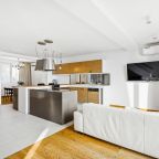 Восьмиместный (Апартаменты 191 (4 спальни)), Апартаменты Фамилия делюкс