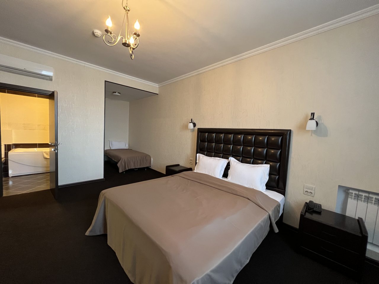 Апартаменты, Гостиница Огни Востока