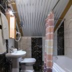 Делюкс, Отель Бостан