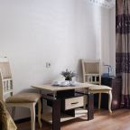 Сюит (Семейный люкс с балконом), Отель Бостан