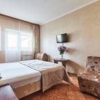 Четырехместный (Четырехместный номер с балконом), Отель Анна by Sun City Hotels