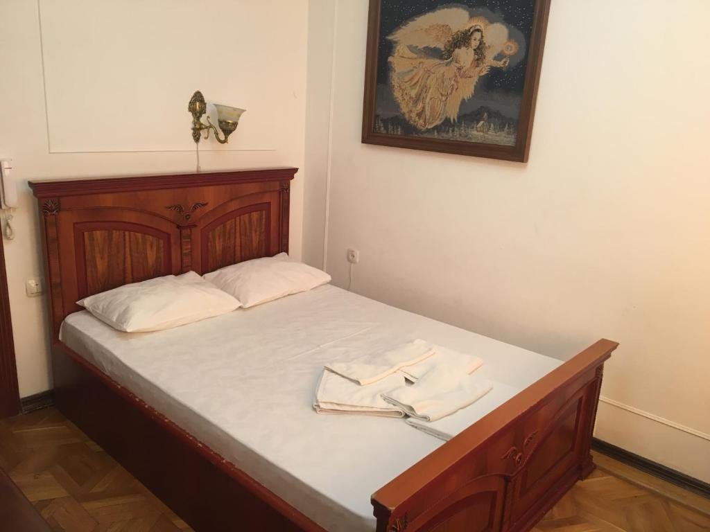 Двухместный (Двухместный номер Делюкс с 1 кроватью и ванной) отеля Андалусия, Махачкала