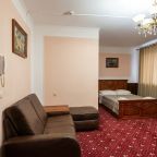 Полулюкс (Улучшенный номер с зоной отдыха), Отель Андалусия