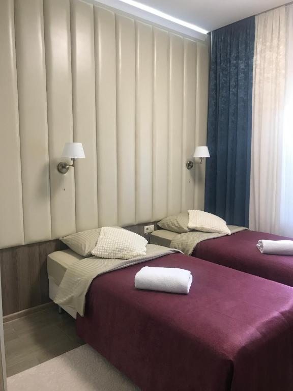Двухместный (Двухместный номер с 2 отдельными кроватями и душем) отеля Вернисаж, Йошкар-Ола