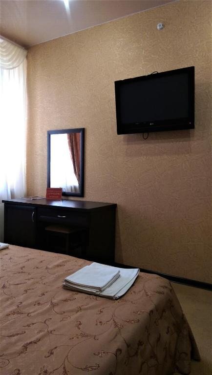 Двухместный (Стандартный двухместный номер с 1 кроватью или 2 отдельными кроватями) отеля Премьер, Крымск