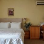 Двухместный (Комфорт с двуспальной кроватью с балконом), Отель Радонеж
