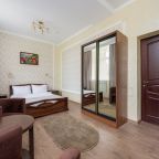 Сьюит (Джуниор сьюит - Лечение включено), Санаторий Радуга