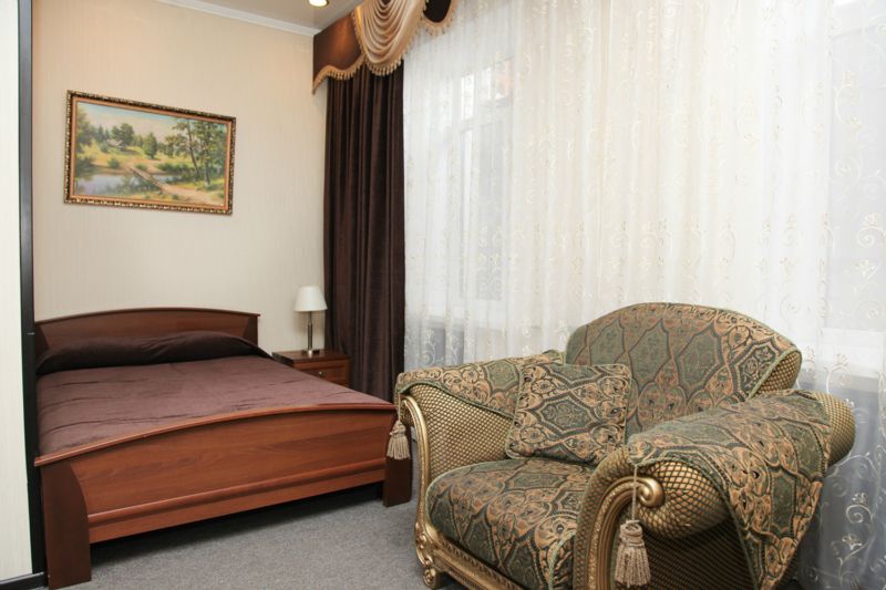 Двухместный (Соединенный, 2-комнатный, № 206, 306) гостиницы Волга, Энгельс
