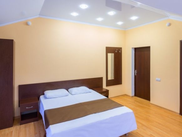 Фотография номера гостиницы Славянка