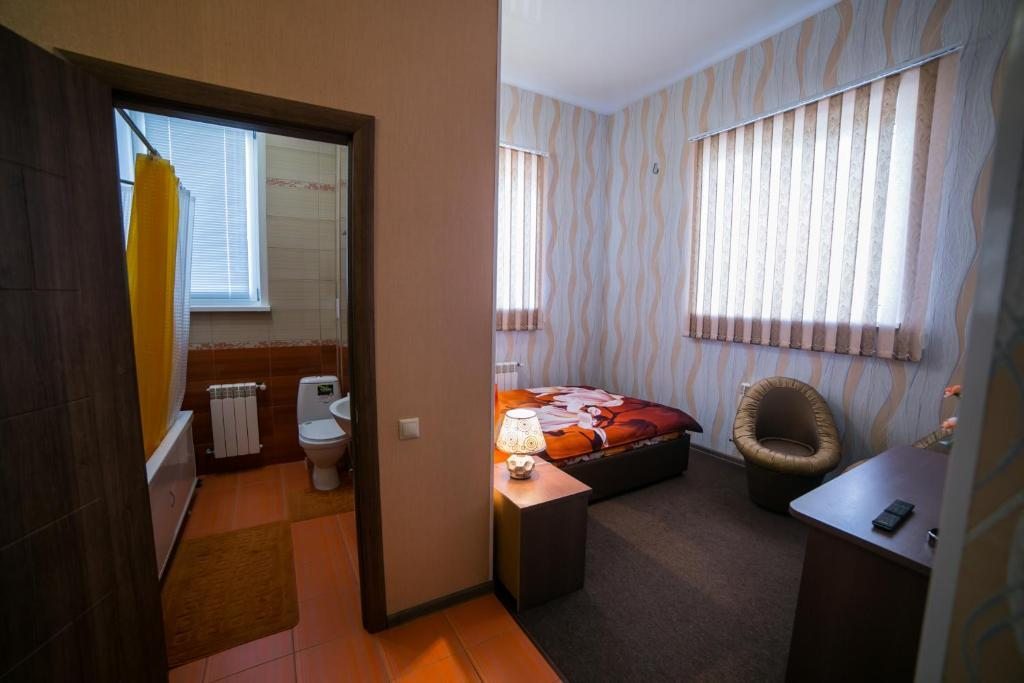 Двухместный (Стандартный двухместный номер с 1 кроватью) мини-отеля Клеопатра, Ульяновск