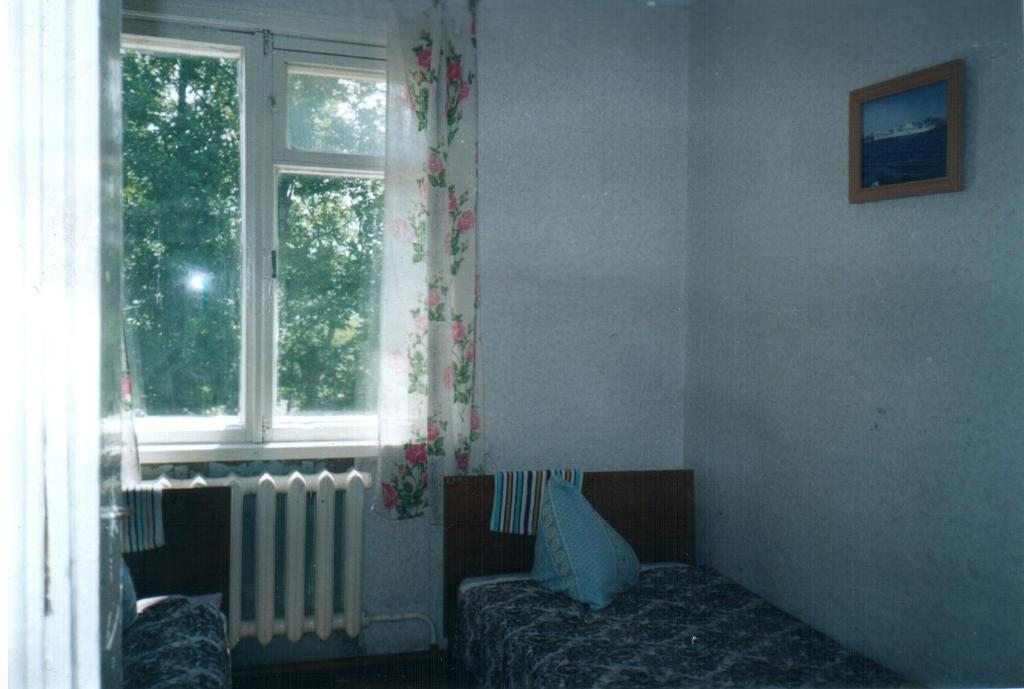 Двухместный (Небольшой двухместный номер с 1 кроватью или 2 отдельными кроватями) отеля База отдыха, Берестовец
