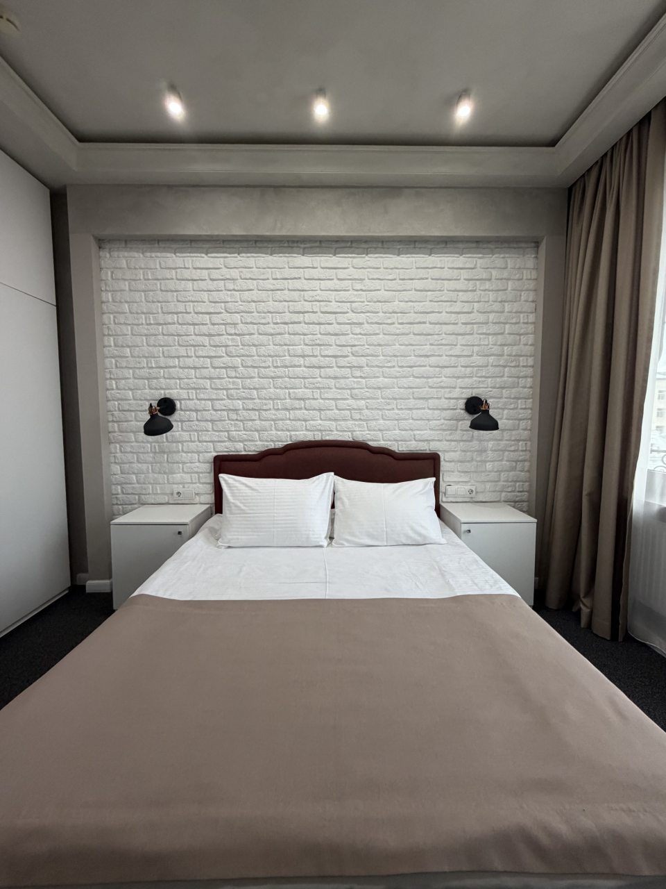 Двухместный (Стандарт, Улучшенный), Отель Петр