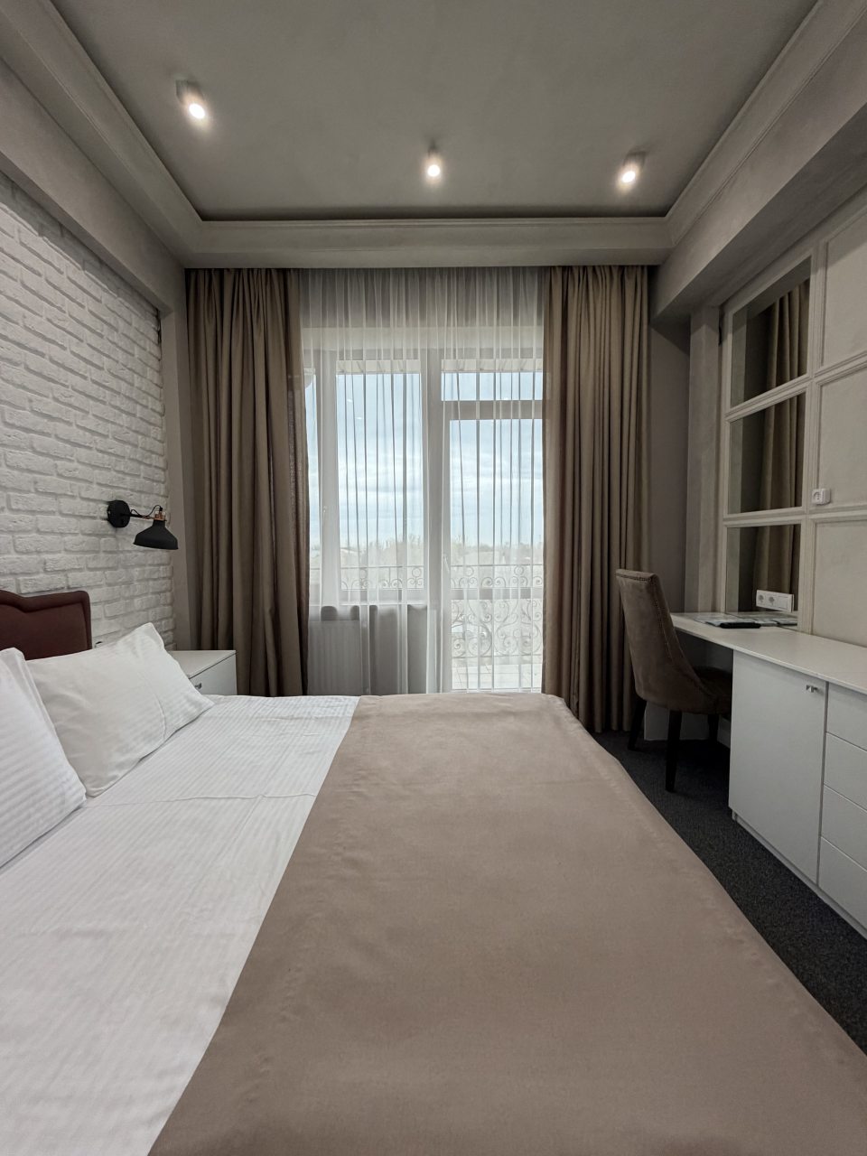 Двухместный (Стандарт, Улучшенный), Отель Петр