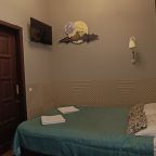 Трехместный (Трехместный номер (санузел на этаже)), Отель Barista Bed&Breakfast