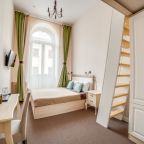 Номер (Стандарт  с кроватью Лофт), Отель Эпиграф