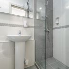 Душ в номере