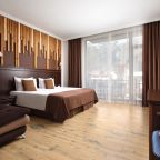 Трехместный (КОМФОРТ ПЛЮС С БАЛКОНОМ), Гостиница Грандшале