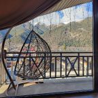 Супериор (Супериор с балконом и видом на горы), Гостиница Грандшале