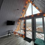 Шале (A-Frame), Гостевой дом Юлена