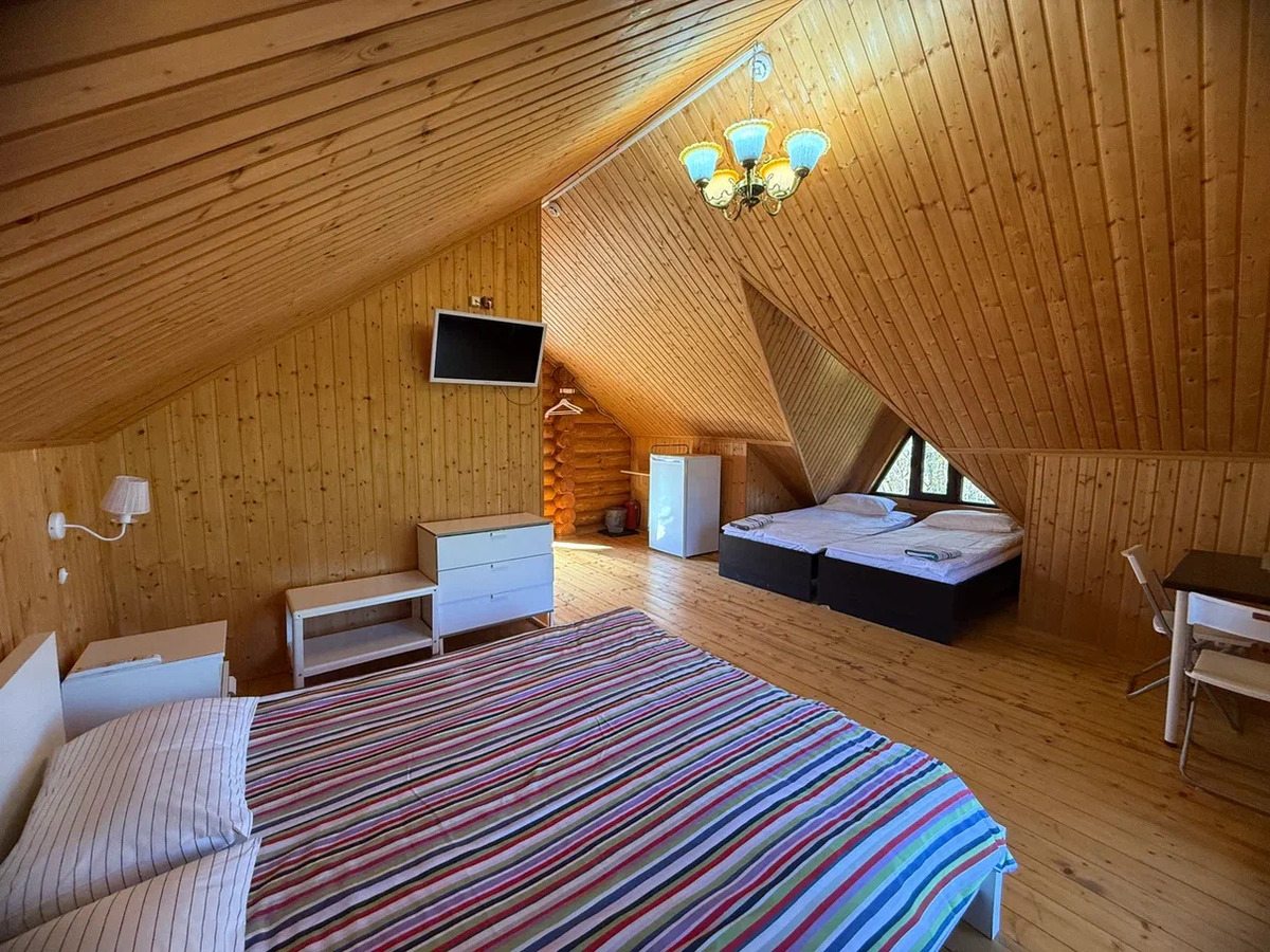 Просторный номер на четверых.