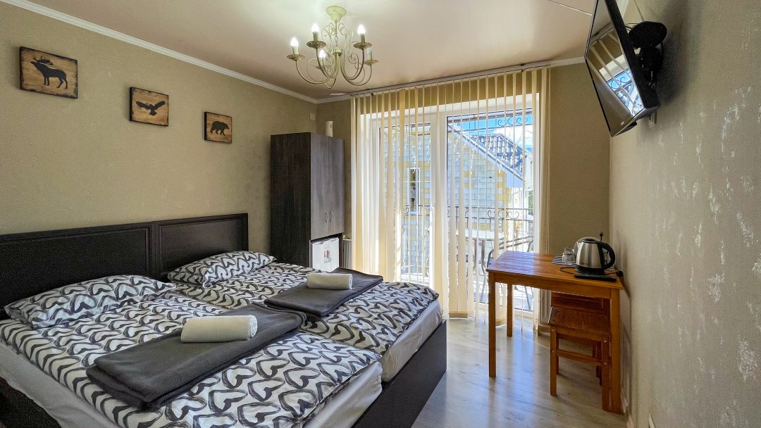 Двухместный (Стандартный двухместный номер с 2 односпальными кроватями и балконом) гостевого дома Насып, Хамышки