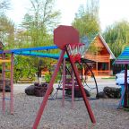 Детская игровая площадка, Кемпинг Уют