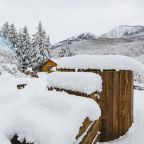 Отдельная услуга, Гостевой дом Alm Hotel