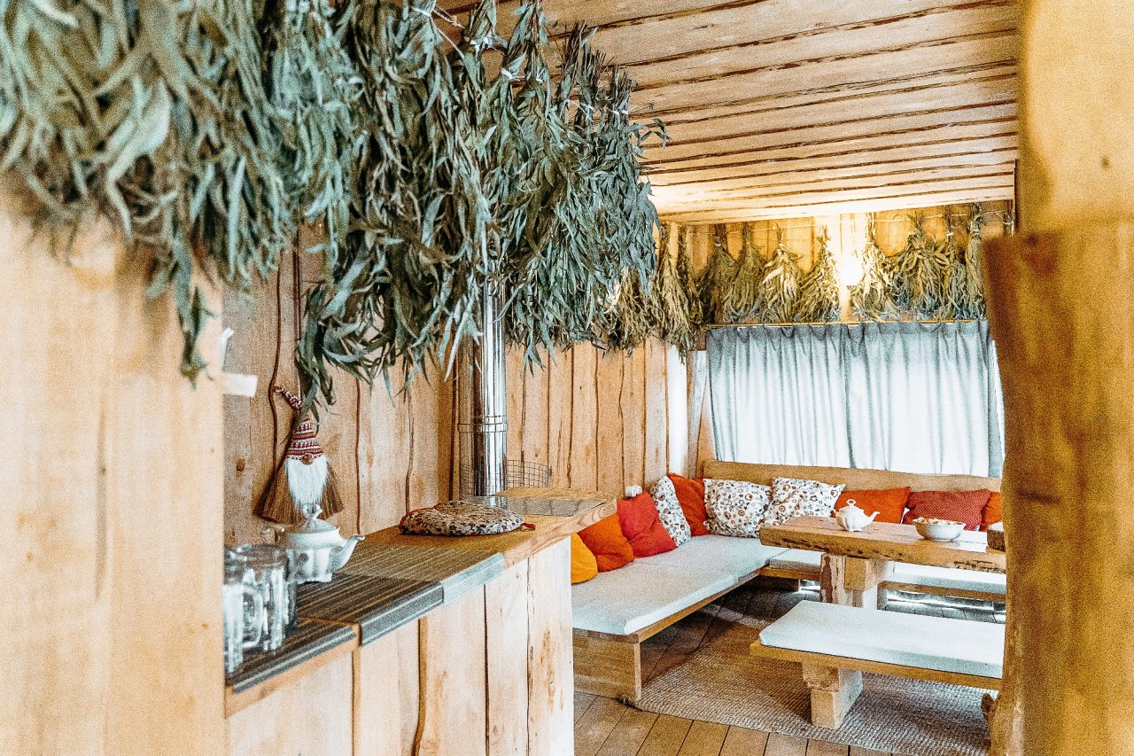 Отдельная услуга, Гостевой дом Alm Hotel