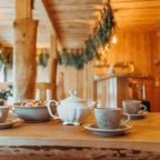 Отдельная услуга, Гостевой дом Alm Hotel