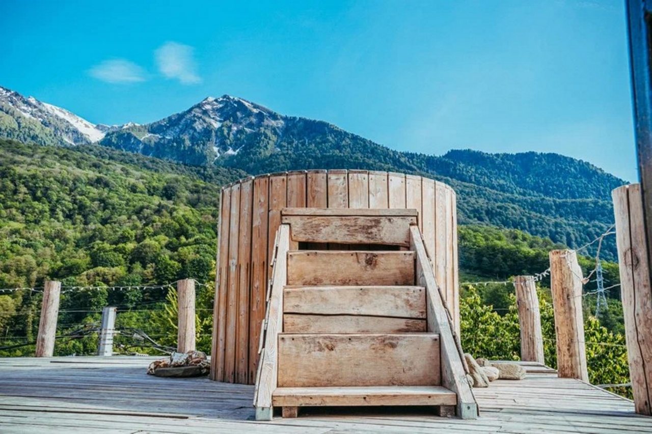 Отдельная услуга, Гостевой дом Alm Hotel