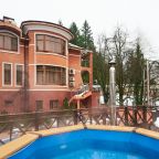 Отдельная услуга, Гостевой дом Alm Hotel