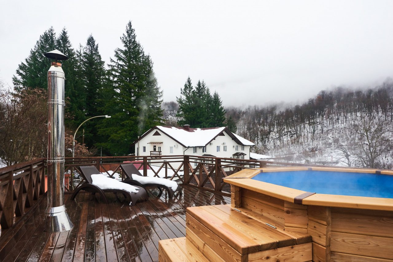 Отдельная услуга, Гостевой дом Alm Hotel