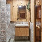 Отдельная услуга, Гостевой дом Alm Hotel