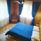 Двухместный (С 2 отдельными кроватями и балконом.), Гостевой дом Любава+