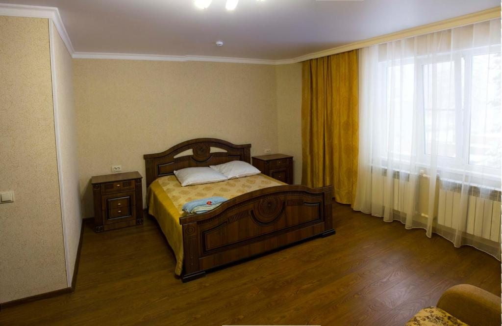 Двухместный (Двухместный номер Делюкс с 1 кроватью) гостевого дома Турист, Архыз