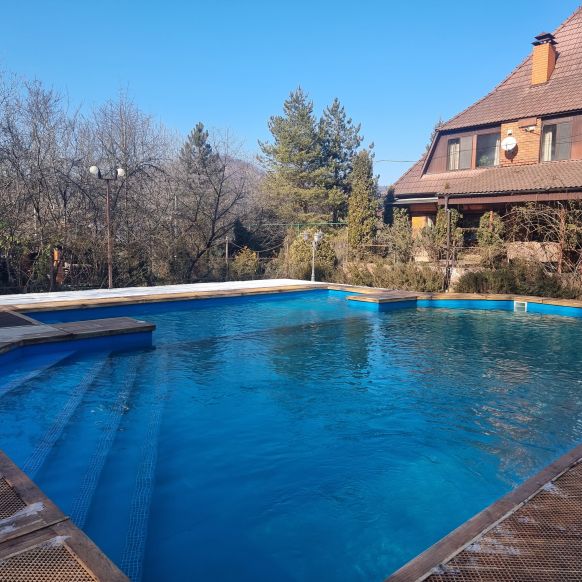 Фотография номера гостевого дома Эдельвейс