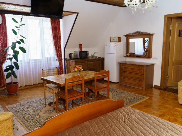 Фотография номера гостевого дома Эдельвейс