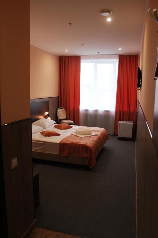 Двухместный (Стандартный двухместный номер с 1 кроватью или 2 отдельными кроватями) отеля Вилль, Королёв