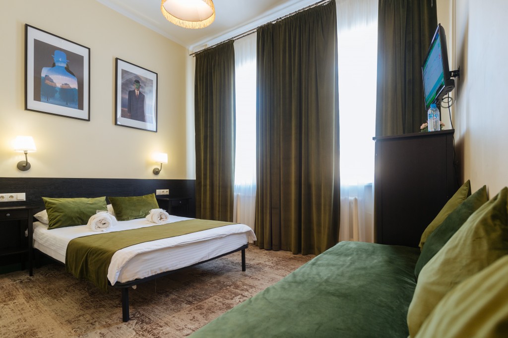 De Luxe (С одной двуспальной кроватью и дополнительной кроватью) гостиницы Apple Dream Hotel, Москва