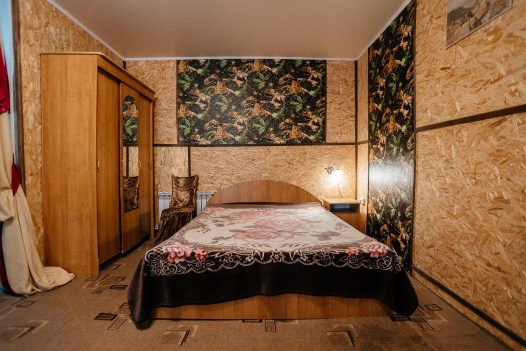 Двухместный (Двухместный номер с 1 кроватью) гостевого дома Замок, Хмелевка