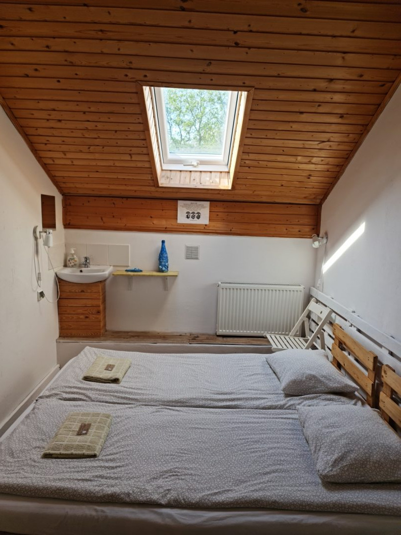 Двухместный (с 2-х спальной кроватью, удобства на этаже) гостевого дома Арт-деревня Витланд, Балтийск