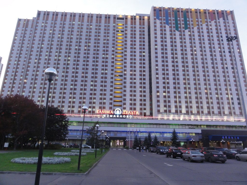 Здание гостиницы Измайлово Гамма Sky Hotel Group, Москва. Гостиница Измайлово Гамма Sky Hotel Group