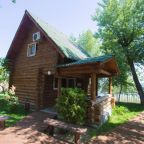 Номер (Дом с 3 спальнями), База отдыха Частная Дача