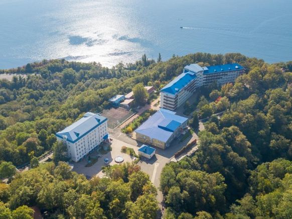 АЗИМУТ Парк Отель Прометей Небуг