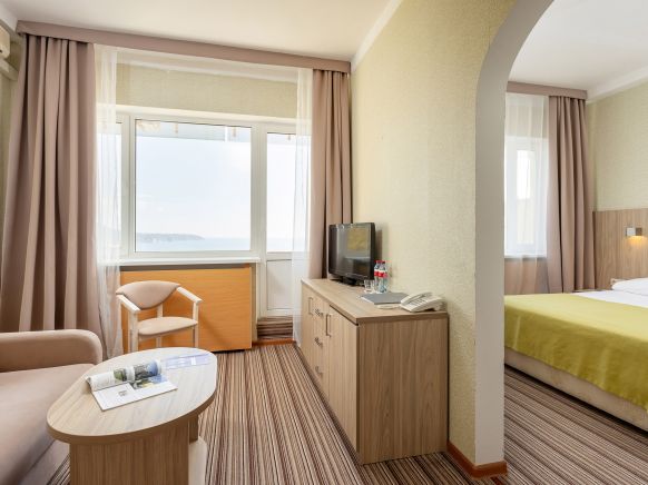 Фотография номера гостиницы Азимут Отель Прометей Небуг