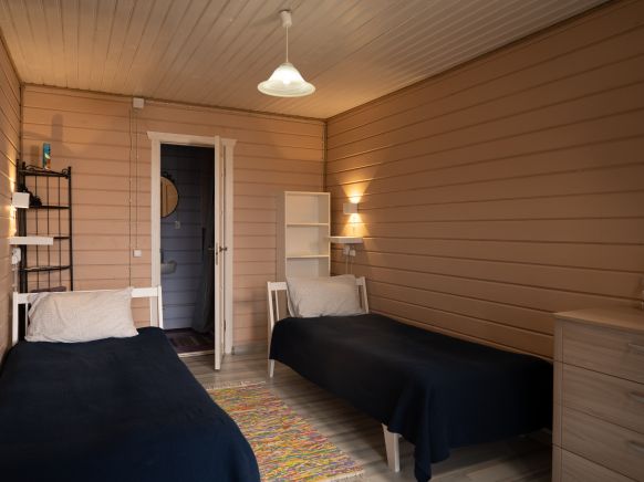 Фотография номера гостиницы Любытино-Хутор